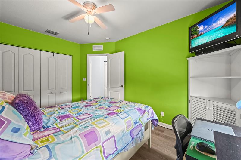 Image 19 of 28 For 4405 Macarthur Palm Trl  4505