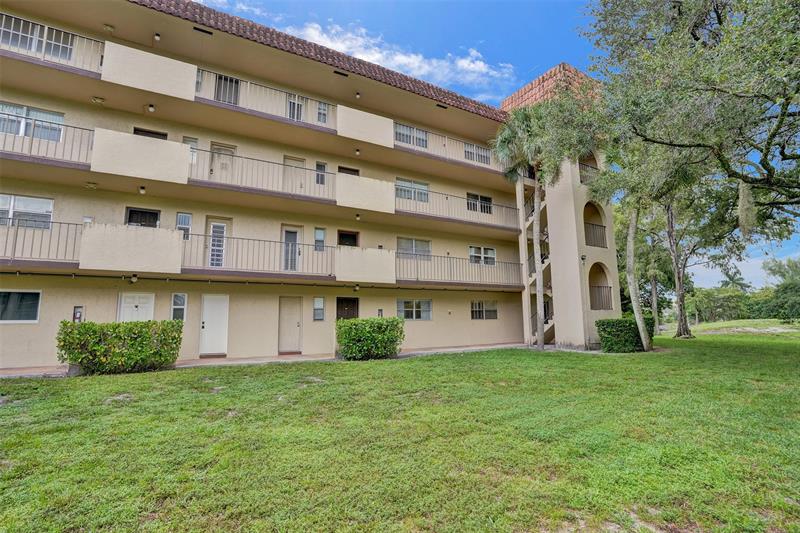 Details for 6260 Falls Cir Dr  102, Lauderhill, FL 33319