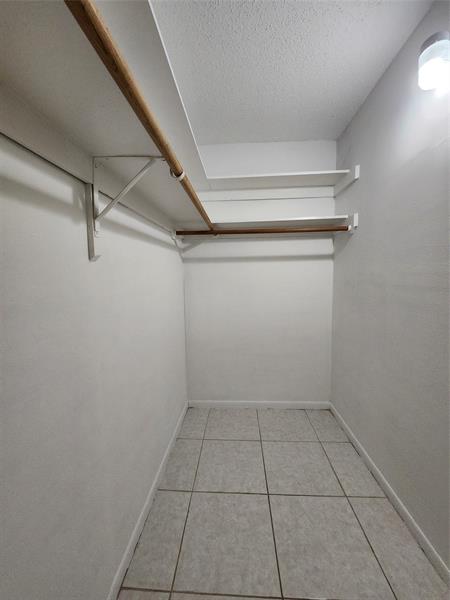 Image 43 of 100 For 501 8th St  103