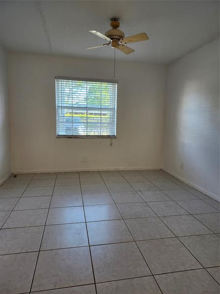 Image 80 of 100 For 501 8th St  103