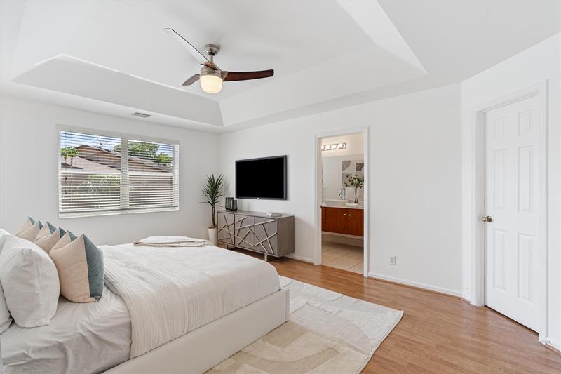 Image 17 of 25 For 10108 Royal Palm Blvd  105-b