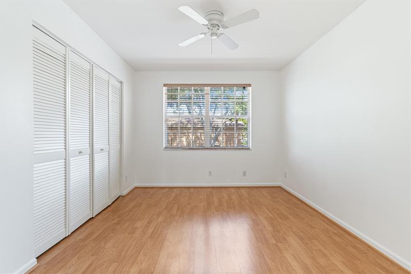 Image 23 of 25 For 10108 Royal Palm Blvd  105-b