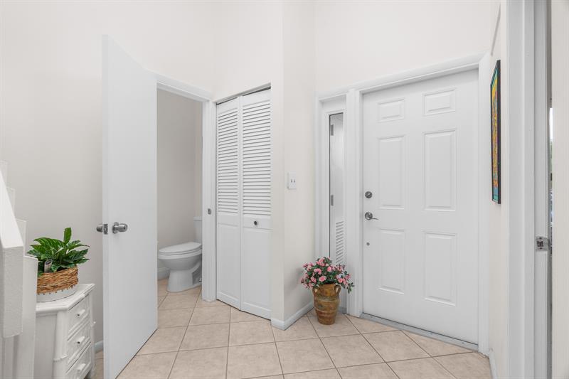 Image 13 of 36 For 2227 45th Ave  2227