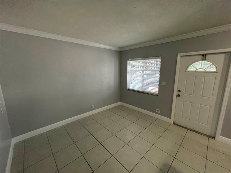 Image 14 of 65 For 1311 18th St  107