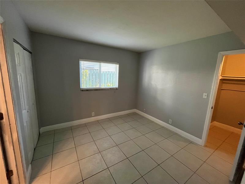 Image 25 of 65 For 1311 18th St  107