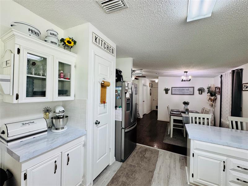 Image 10 of 50 For 4514 30th St
