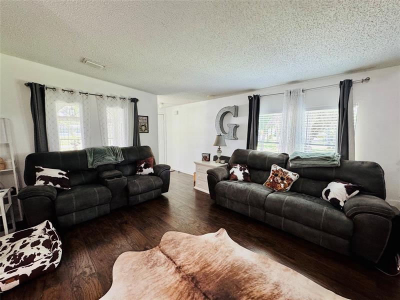 Image 17 of 50 For 4514 30th St