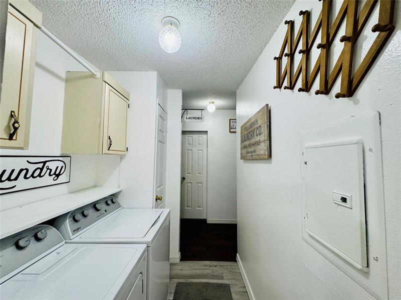 Image 37 of 50 For 4514 30th St