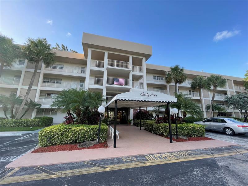 Image 7 of 46 For 3051 Palm Aire Dr  204