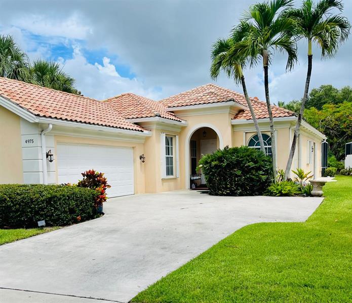Details for 4975 Garden Dr, Delray Beach, FL 33445