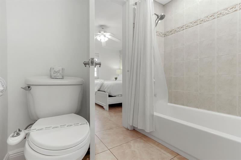 Image 14 of 14 For 2424 17th  106b