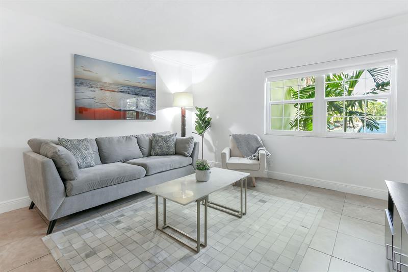 Image 6 of 14 For 2424 17th  106b