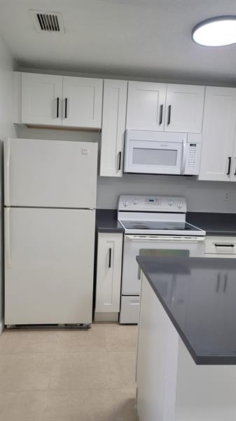 Image 8 of 35 For 6882 173rd Dr  804