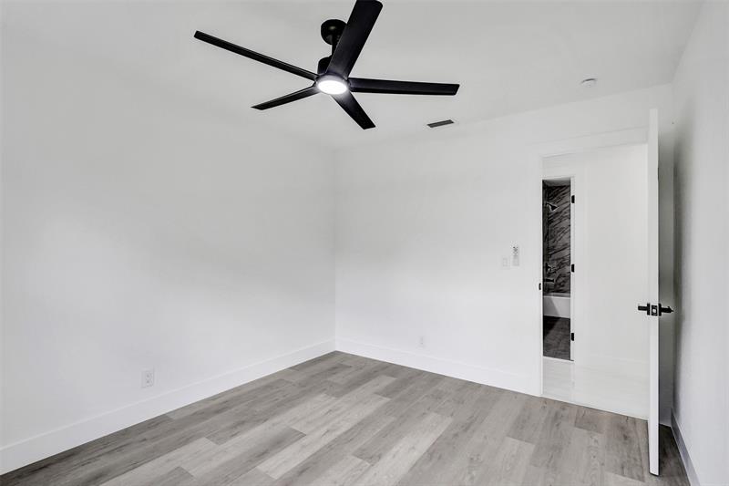 Image 43 of 56 For 149 Forester Ct
