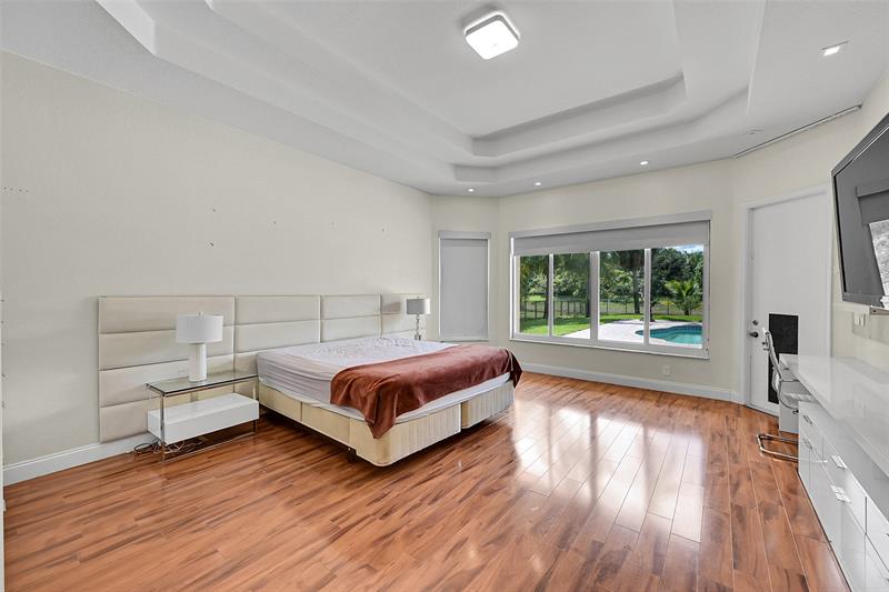 Image 24 of 68 For 9350 62nd Ct