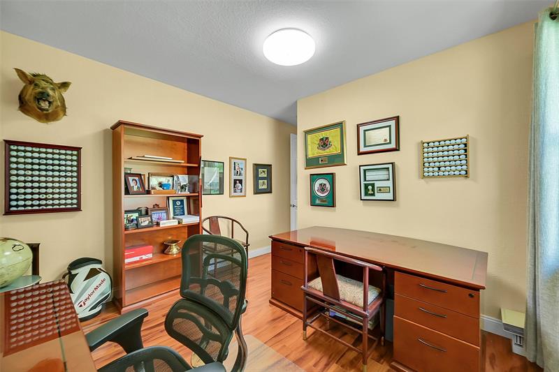 Image 36 of 68 For 9350 62nd Ct