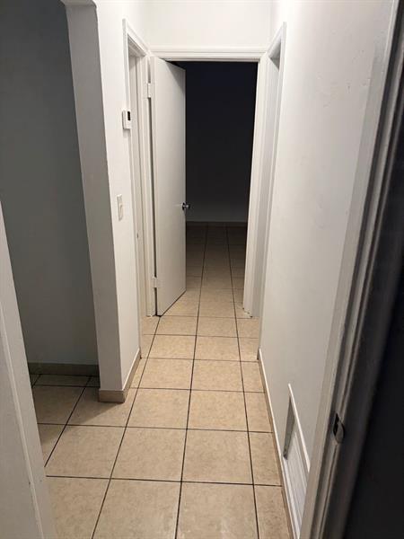 Image 9 of 11 For 890 39th St  12