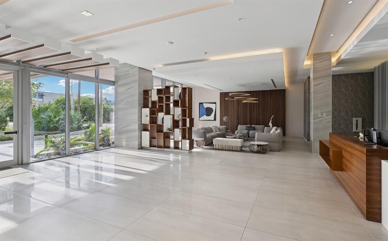 Image 45 of 47 For 920 Intracoastal Dr  801