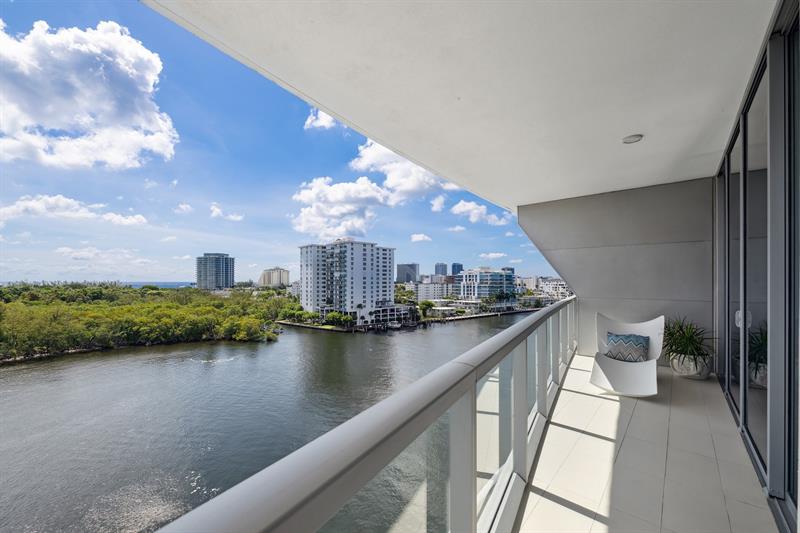 Image 9 of 47 For 920 Intracoastal Dr  801