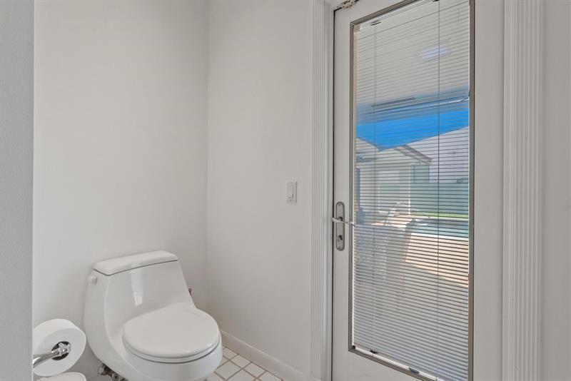 Image 11 of 48 For 3080 43rd St