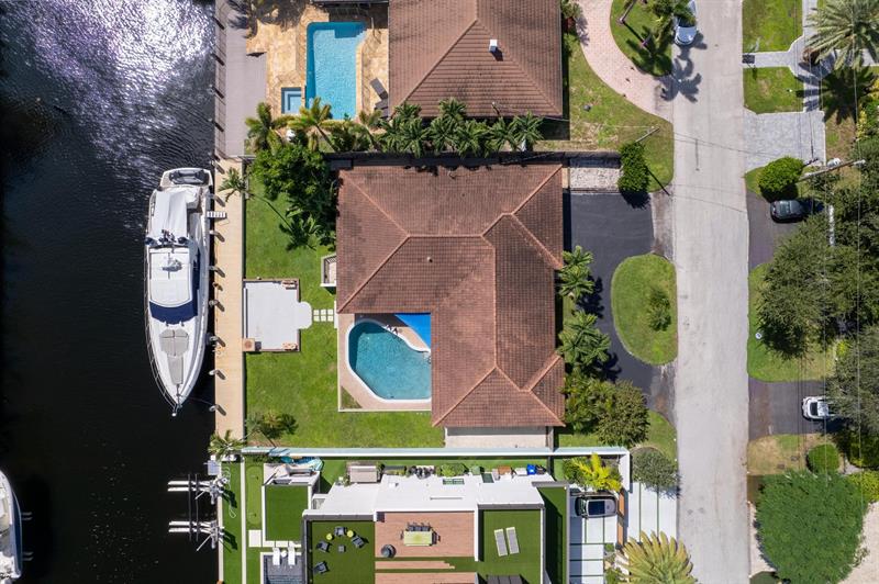 Image 45 of 48 For 3080 43rd St