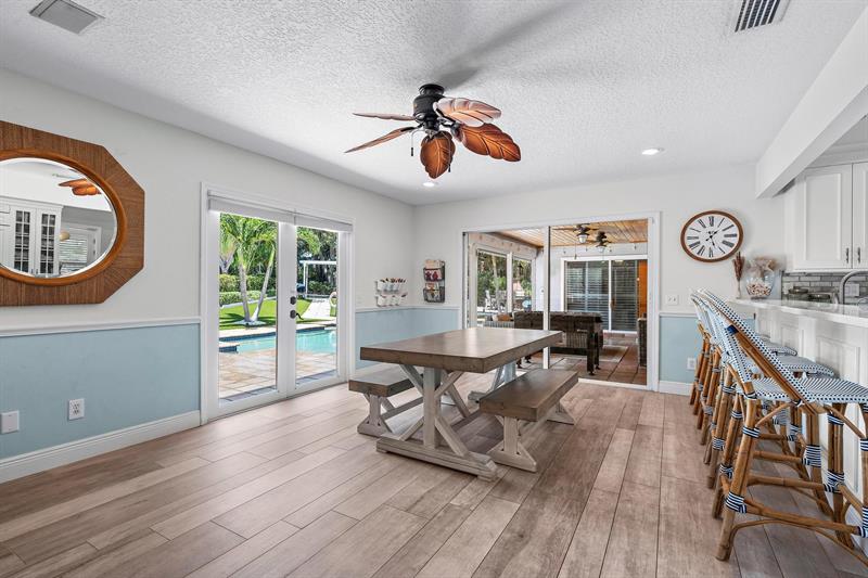 Image 13 of 48 For 13078 Coastal Cir