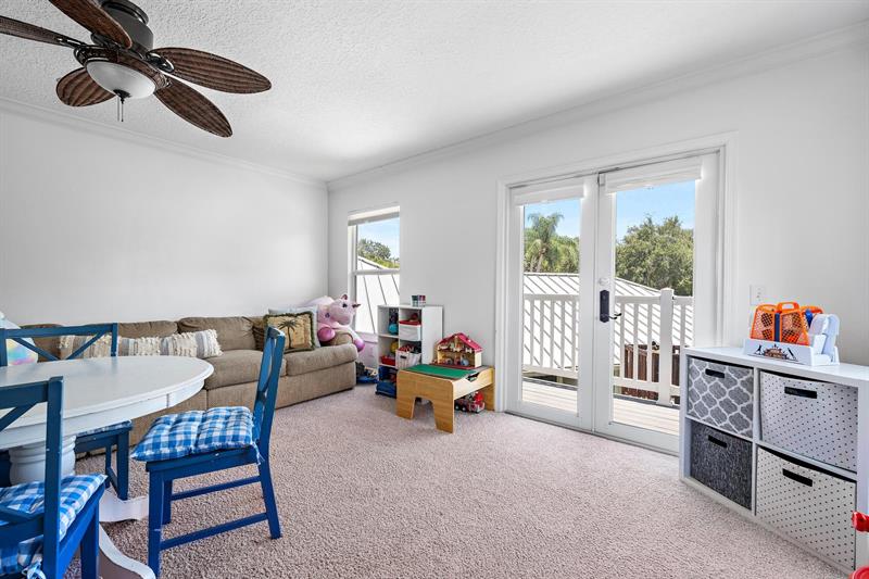 Image 31 of 48 For 13078 Coastal Cir