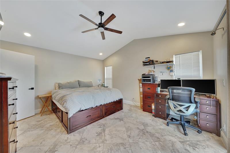 Image 10 of 41 For 22471 Grouper Court