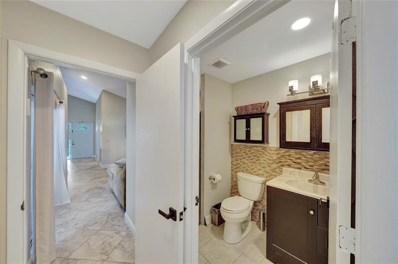 Image 14 of 41 For 22471 Grouper Court