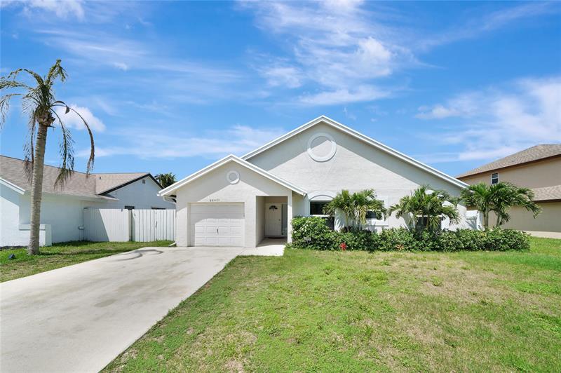 Image 2 of 41 For 22471 Grouper Court