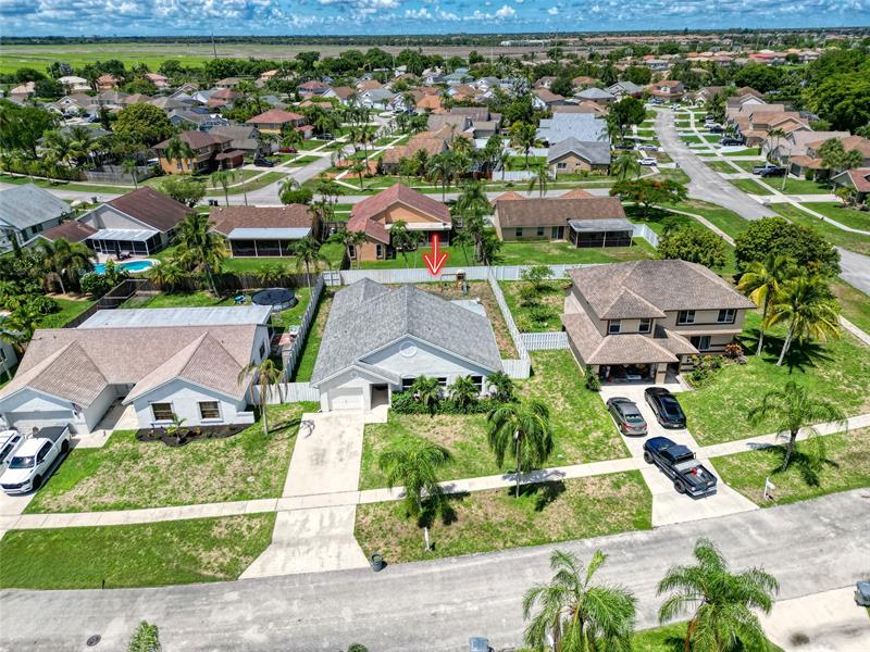 Image 36 of 41 For 22471 Grouper Court