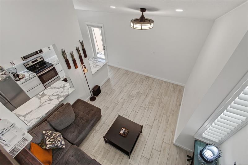 Image 20 of 52 For 1089 13th St  1