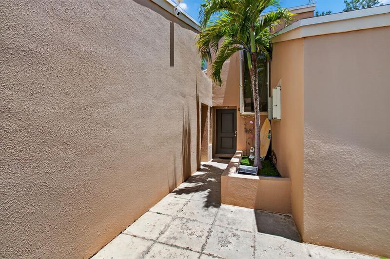 Image 3 of 52 For 1089 13th St  1