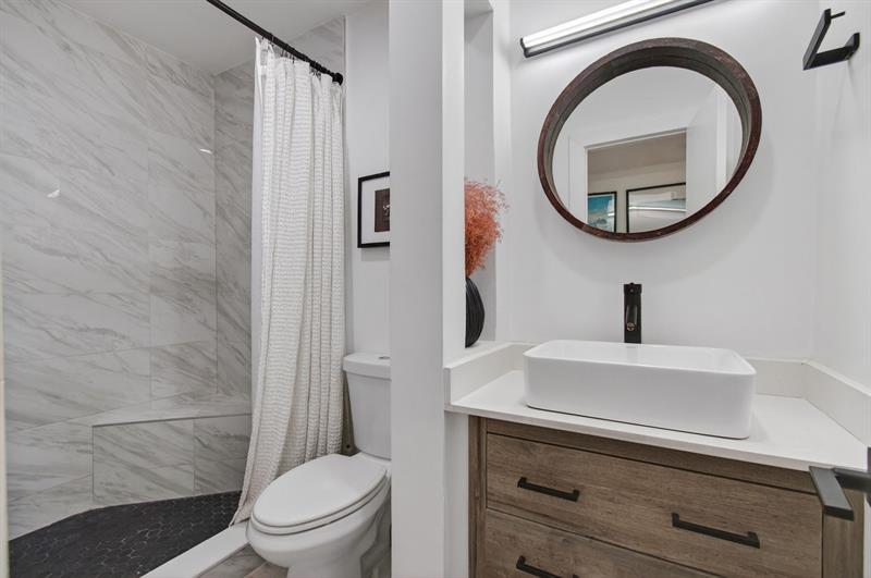 Image 32 of 52 For 1089 13th St  1