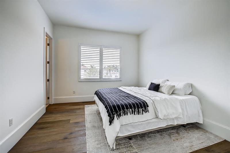 Image 41 of 73 For 12360 15th St