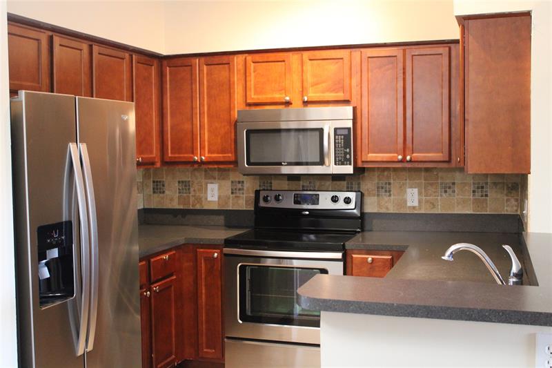 Image 2 of 8 For 7630 Westwood Dr  330