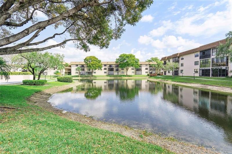 Details for 4955 Sabal Palm Blvd  104, Tamarac, FL 33319