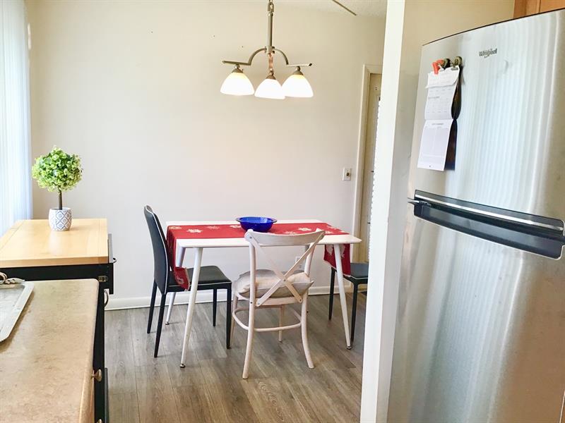 Image 10 of 30 For 438 Mansfield K  438