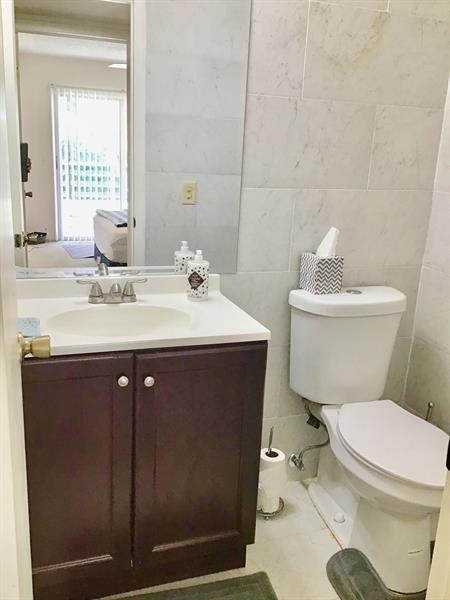 Image 16 of 30 For 438 Mansfield K  438