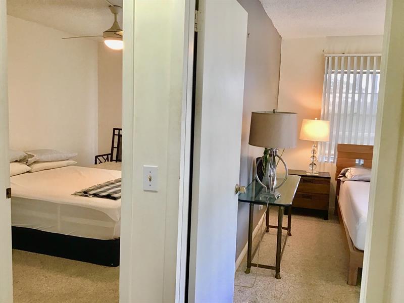 Image 19 of 30 For 438 Mansfield K  438