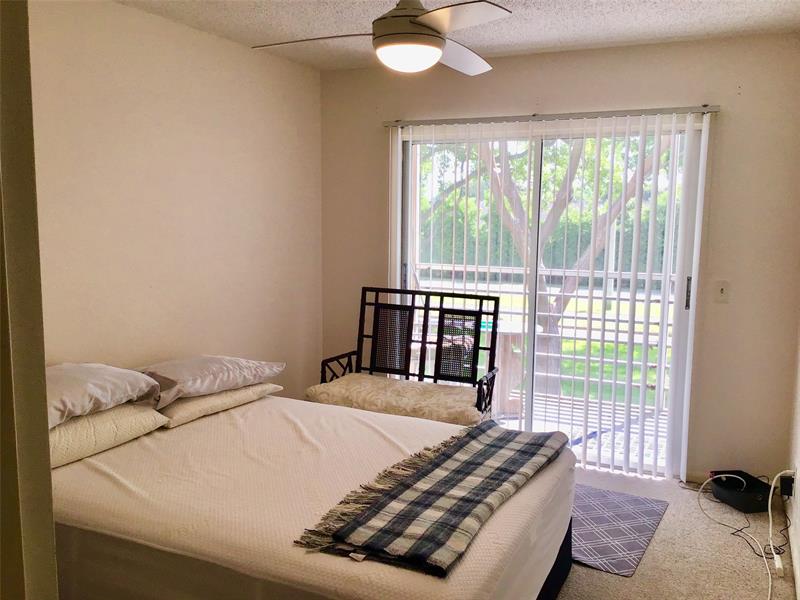 Image 21 of 30 For 438 Mansfield K  438