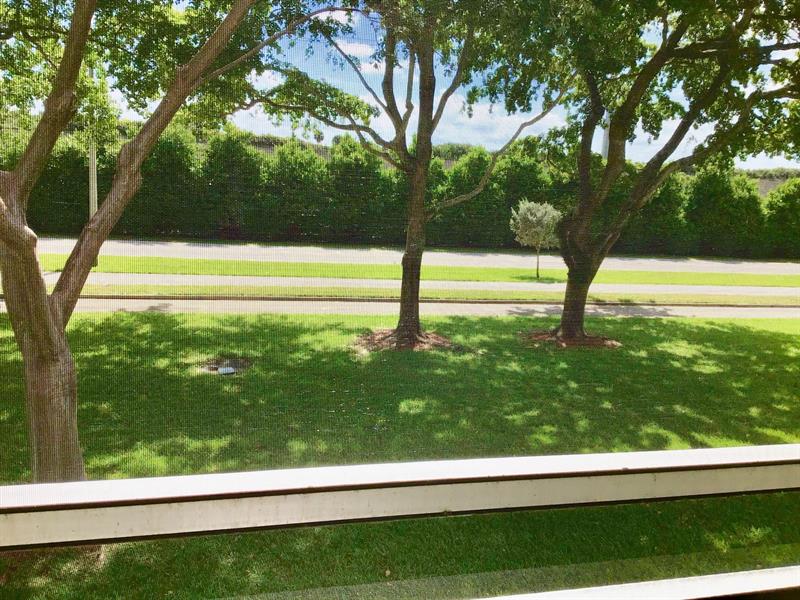 Image 26 of 30 For 438 Mansfield K  438