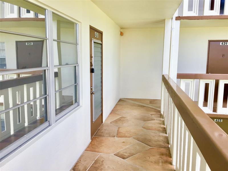 Image 30 of 30 For 438 Mansfield K  438