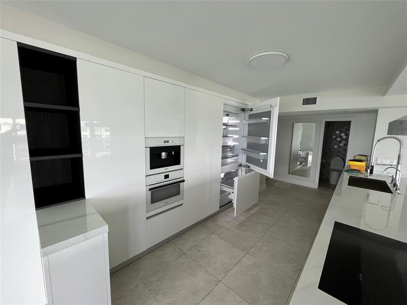 Image 28 of 100 For 3500 Galt Ocean Dr  2017