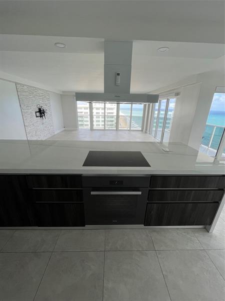 Image 33 of 100 For 3500 Galt Ocean Dr  2017