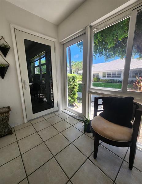 Image 14 of 21 For 2050 39th St  108w