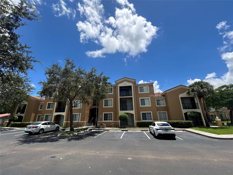 Details for 8020 Nob Hill Rd  306, Tamarac, FL 33321