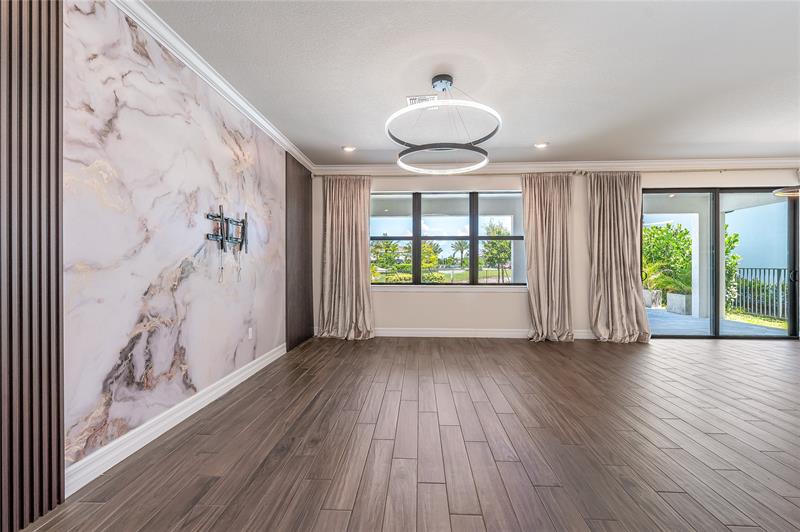 Image 19 of 53 For 4470 Gramercy Dr