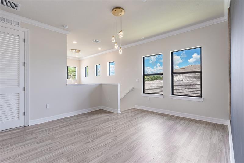 Image 24 of 53 For 4470 Gramercy Dr