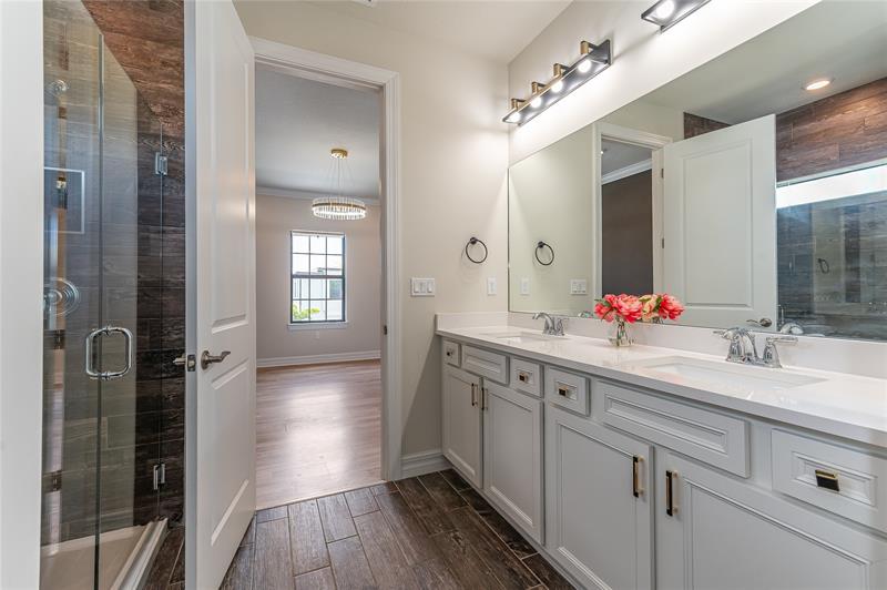 Image 30 of 53 For 4470 Gramercy Dr